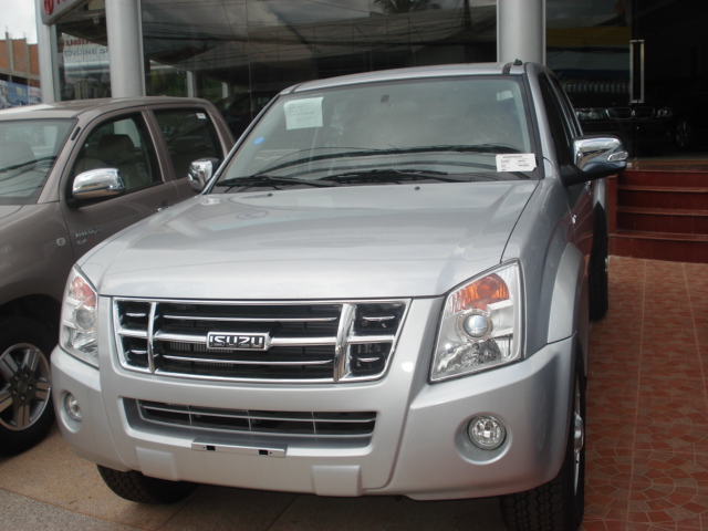 Sam is Asia's largest exporter of Left Hand Drive Isuzu DMax