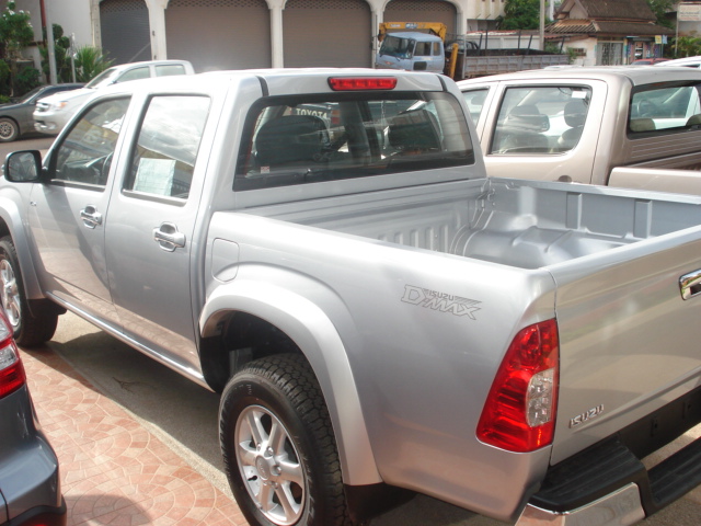 Sam is Asia's largest exporter of Left Hand Drive Isuzu DMax