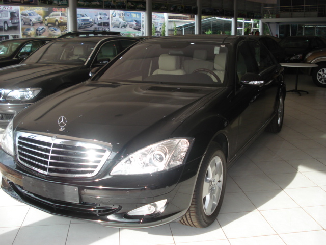 Sam is Asia's largest exporter of Left Hand Drive Mercedes