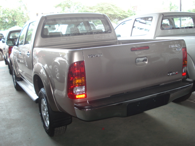 Sam is Asia's largest exporter of Left Hand Drive Toyota Hilux Vigo 