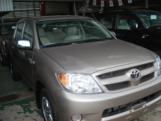 Sam is Asia's largest exporter of Left Hand Drive Toyota Hilux Vigo 