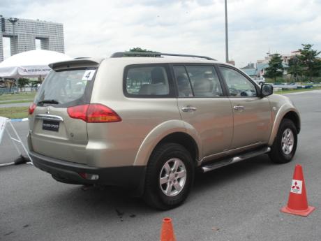 2009 Mitsubishi Pajero Sport SUV rear view