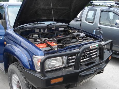 Toyota Hilux Tiger EFI 2000 to 2001 from Thailand's top Toyota Hilux Tiger exporter - Sam Motors Thailand