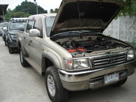 Toyota Hilux Tiger EFI 2000 to 2001 from Thailand's top Toyota Hilux Tiger exporter - Sam Motors Thailand