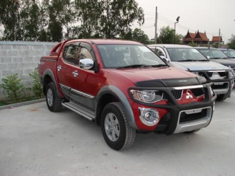 Mitsubishi L200. New Mitsubishi L200 Triton