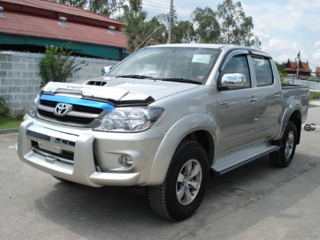 new Toyota Hilux Vigo Double Cab at Thailand's top Toyota Hilux Vigo dealer Sam Motors Thailand