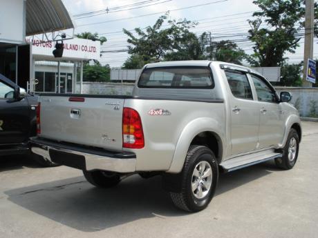 new Toyota Hilux Vigo Double Cab at Thailand's top Toyota Hilux Vigo dealer Sam Motors Thailand