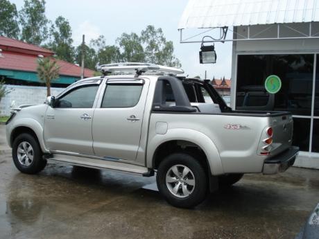 new Toyota Hilux Vigo Double Cab at Thailand's top Toyota Hilux Vigo dealer Sam Motors Thailand