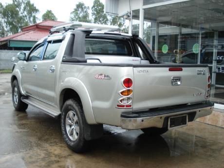 new Toyota Hilux Vigo Double Cab at Thailand's top Toyota Hilux Vigo dealer Sam Motors Thailand