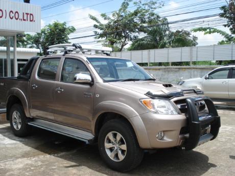 new Toyota Hilux Vigo Double Cab with A-bar at Thailand's top Toyota Hilux Vigo dealer Sam Motors Thailand