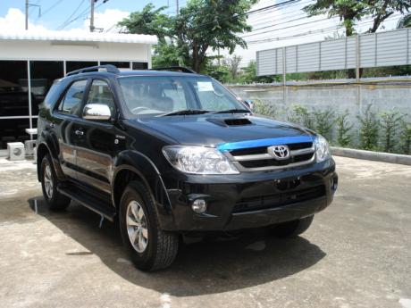 new Toyota Hilux Vigo Double Cab at Thailand's top Toyota Hilux Vigo dealer Sam Motors Thailand