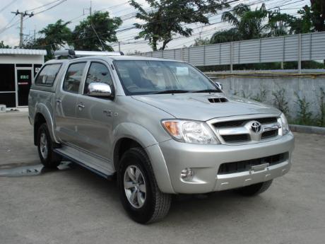 new Toyota Hilux Vigo Double Cab at Thailand's top Toyota Hilux Vigo dealer Sam Motors Thailand