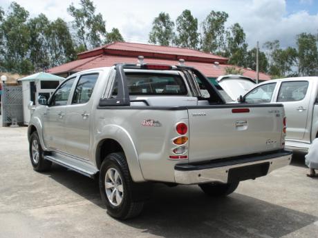 new Toyota Hilux Vigo Double Cab at Thailand's top Toyota Hilux Vigo dealer Sam Motors Thailand