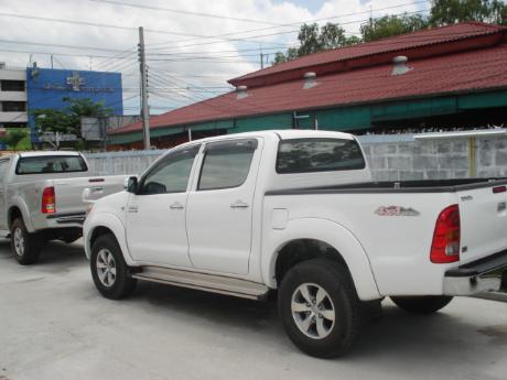 used Toyota Hilux VigoDouble Cab 4x4 G at Thailand's top Toyota new and used Hilux Vigo dealer Sam Motors Thailand