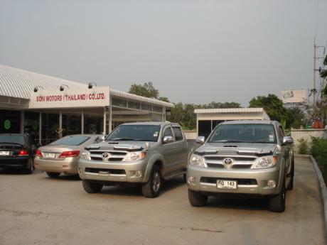 used Toyota Hilux VigoDouble Cab 4x4 G at Thailand's top Toyota new and used Hilux Vigo dealer Sam Motors Thailand